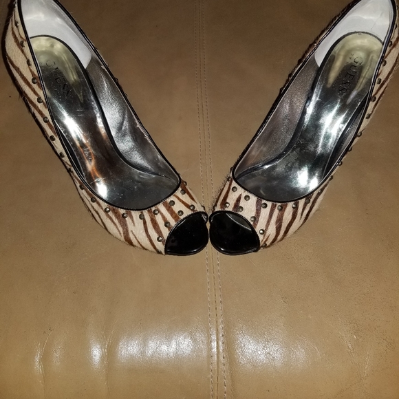 Shoes - Picture 8 of 8